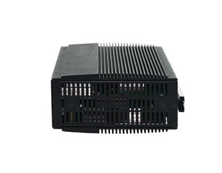 12x10/100/1000TX (Hvorav 8x PoE), 4xGigabit SFP