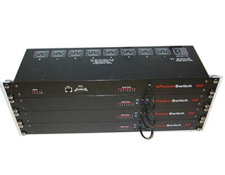 Master-enhet med 8x230V (IEC320) og nettverkstilkobling