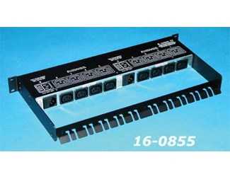 Master-enhet med 8x230V (IEC320) og nettverkstilkobling