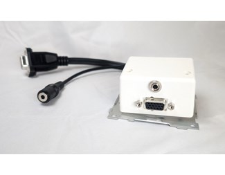 Vegguttak 1xVGA og 1xMinijack