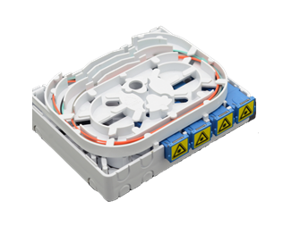 4 uttak for SC simplex- eller LC duplex-adapter
