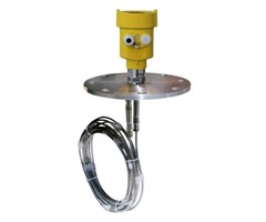 Styrt radarnivåsensor for fast pulver, f.eks. sement