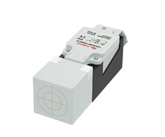 Distans 15mm, NO+NC, PNP, Terminal