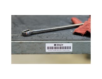 38,10 mm bredd x 12,70 mm høy 500stk/rull