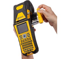 50,00 mm bred x 22,86 m lång