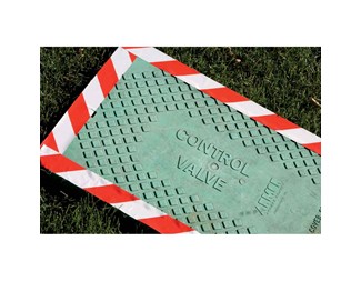 Röd och vit randig 50,80mm bred x 4,57m lång