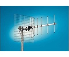 Net1 yagi-antenne, 380-500MHz inkl mast/veggfeset