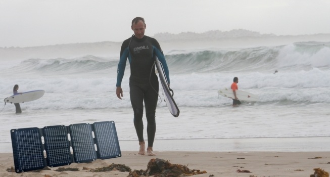Glad_sommar_2025_surf.jpg