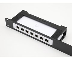 1U svart 19" panel og montering, Ubiquiti Ultra USW